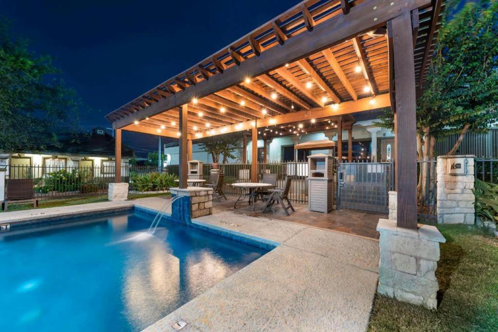 Burnet Best Western Post Oak Inn מראה חיצוני תמונה